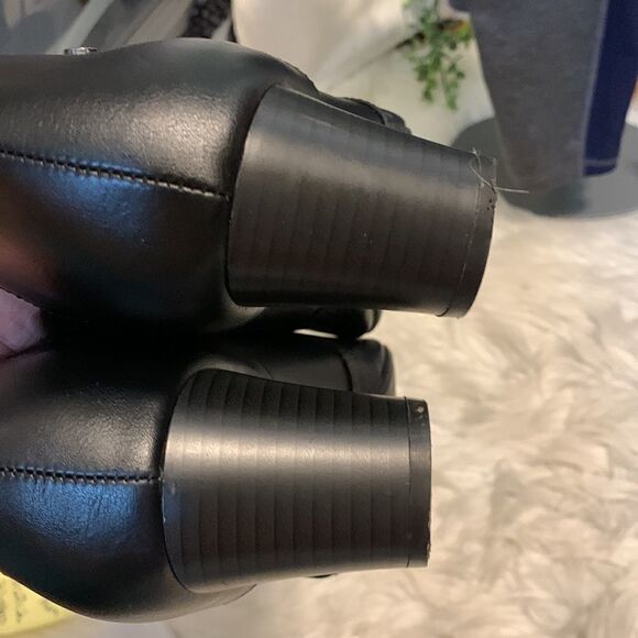 East 5th Size 12 memory foam ankle slip on - Picture 6 of 13